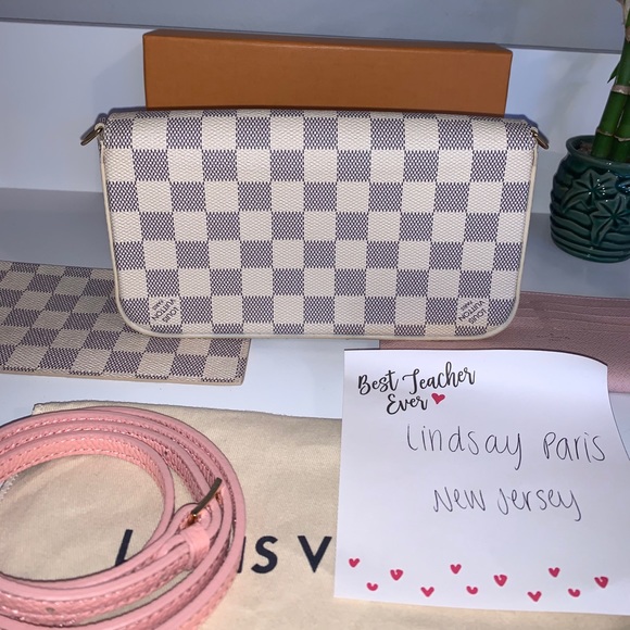 ✨SOLD✨ Louis Vuitton Pochette Felicie Damier Azur - Picture 10 of 15